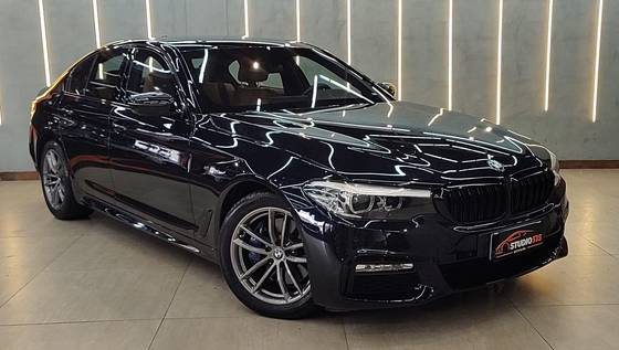 BMW 530i 2.0 16V TURBO GASOLINA M SPORT AUTOMÁTICO